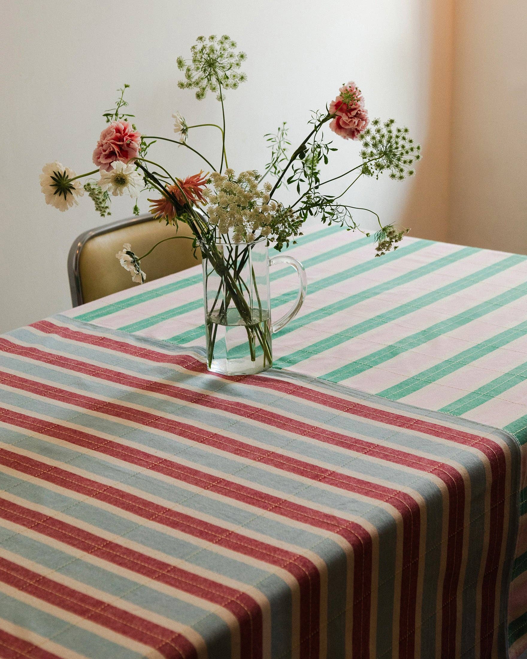 Nappe à rayure