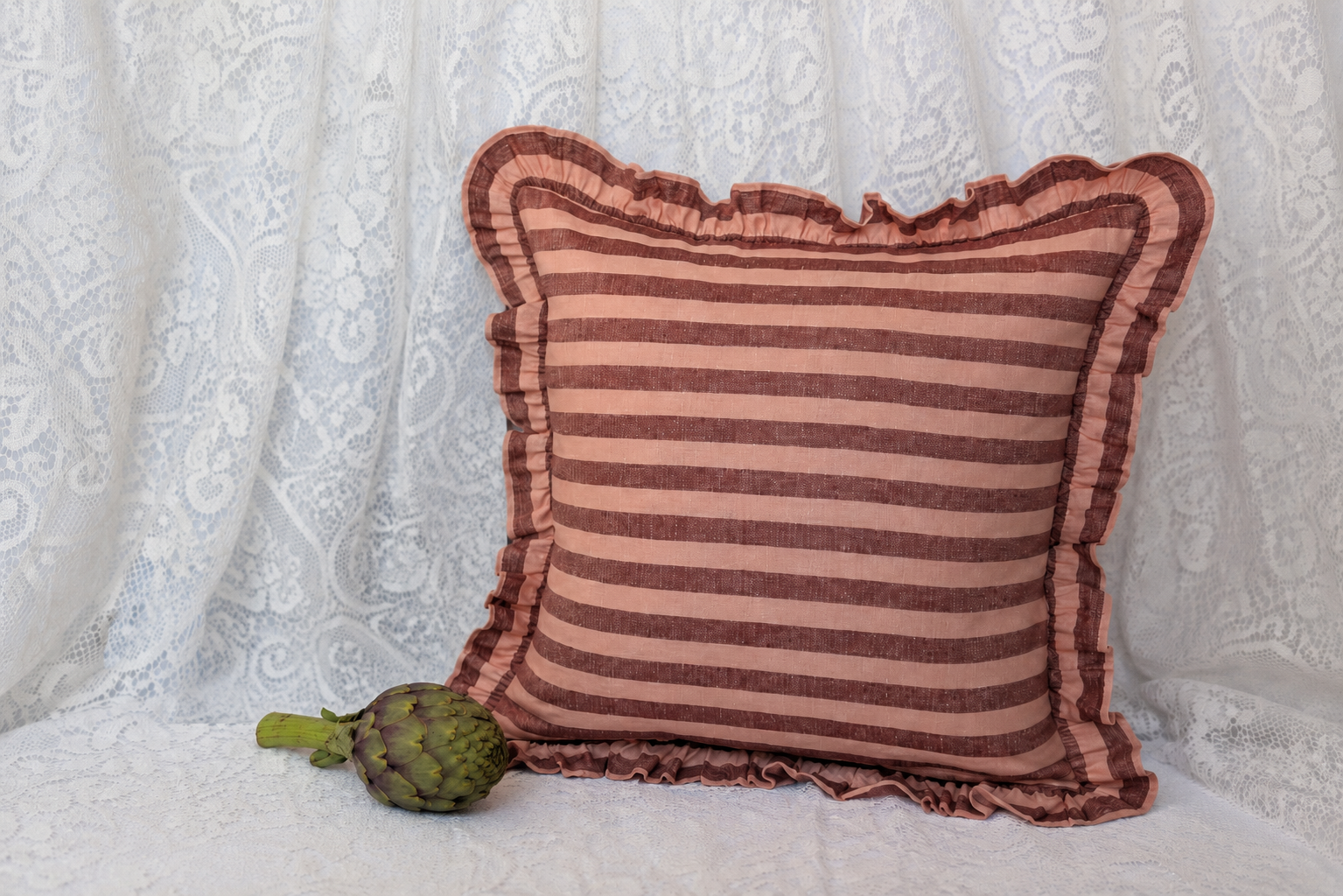Christiancheri-Housse-coussin-terracotta-rayure.png