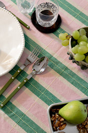 Nappe à rayure
